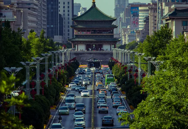 Traffic leading toward the Bell Tower in the centre of Xi’an, Shaanxi
